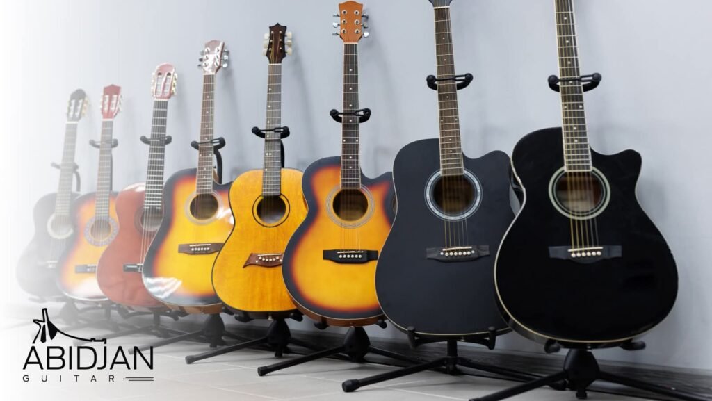 Rangée de guitares présentées côte à côte