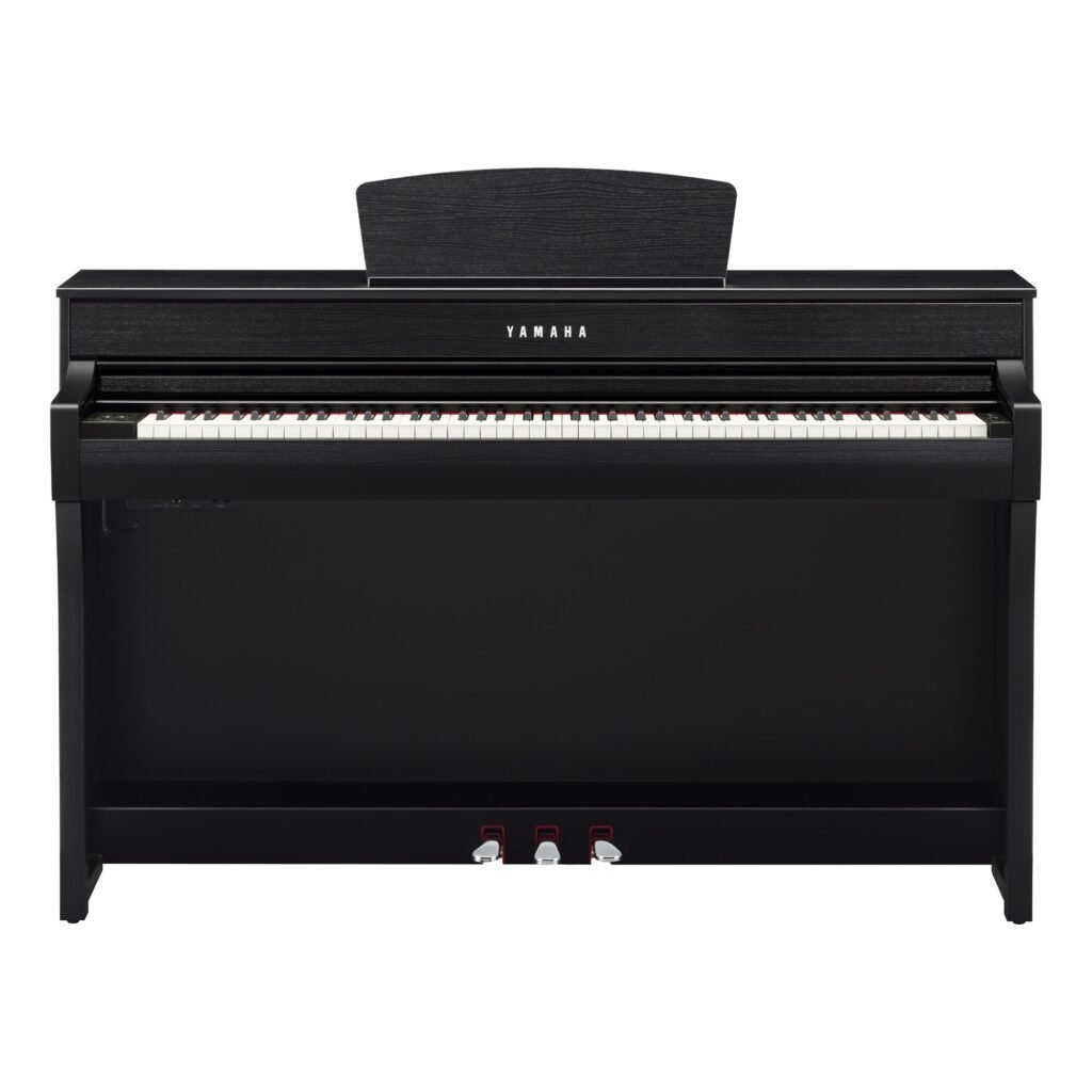 Yamaha Clavinova CLP-735B noir, vue de face avec pédalier